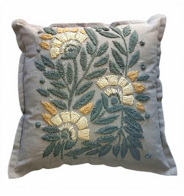 Almohadon Alma Bohemia Boradado a Mano - Cardon Almohadon Alma Bohemia Boradado a Mano - Cardon