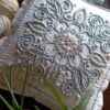 Almohadon Alma Bohemia Boradado a Mano - Filigrana Aqua