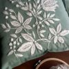 Almohadon Alma Bohemia Bordado a Mano - Jardin Mexicano Verde Almohadon Alma Bohemia Bordado a Mano - Jardin Mexicano Verde